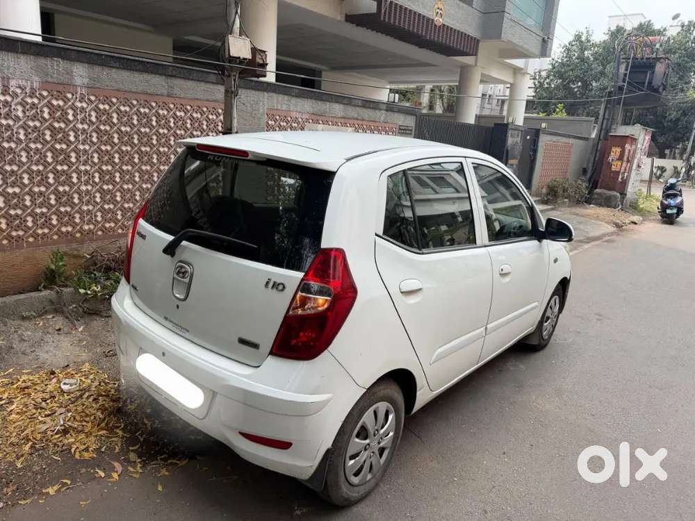 Hyundai I10 2011 Petrol 56000 Km Driven