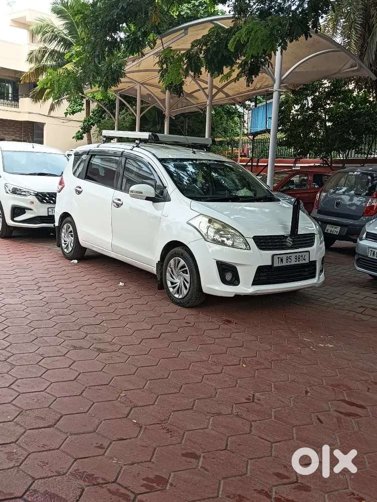 Car Neat And Fresh Luxury Looking
