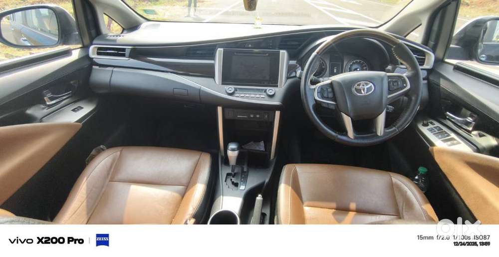 Toyota Innova Crysta 2.8z Automatic, 2018, Diesel