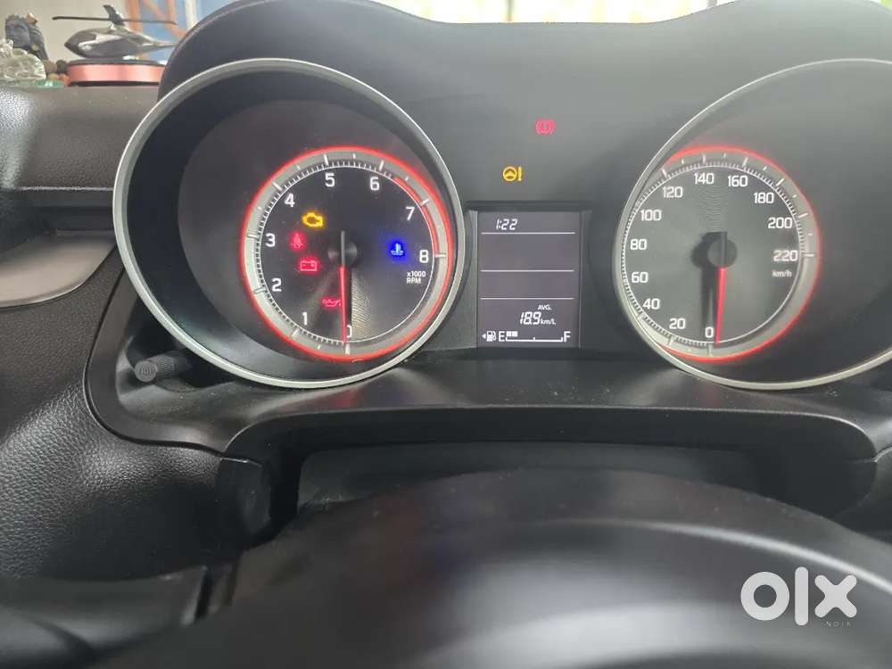 Maruti Suzuki Swift 2023 Model Vxi