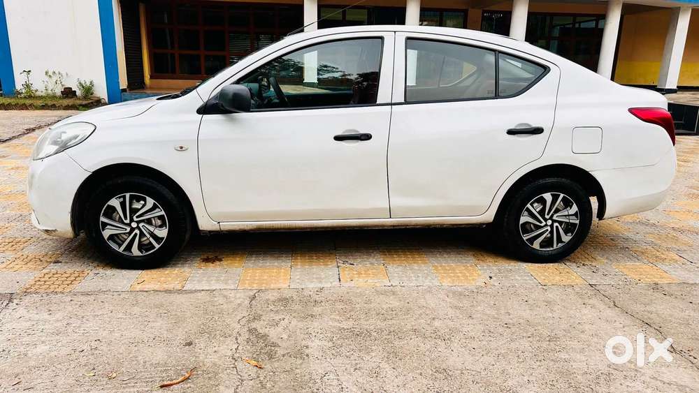 Nissan Sunny Xe P, 2011, Petrol