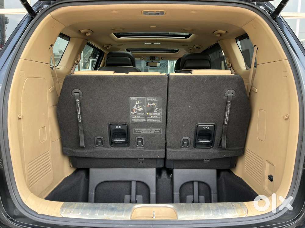 Kia Carnival Limousine, 2021, Diesel