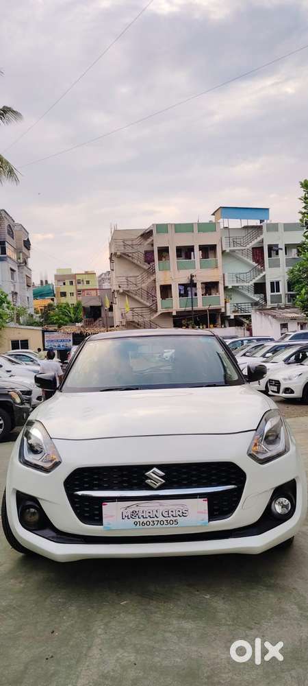 Maruti Suzuki Swift 1.3 Zxi, 2023, Petrol