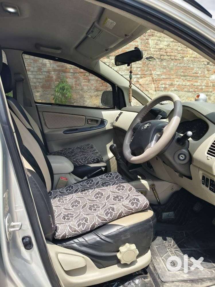 Toyota Innova 2.5 G (diesel) 7 Seater, 2013, Diesel