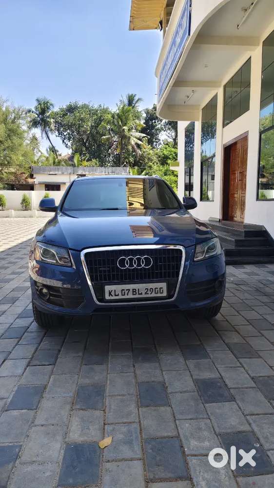 Audi Q5 2009 Diesel 140000 Km Driven For New Shock Absor.
