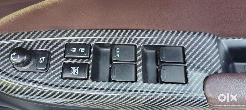 Toyota Urban Cruiser Taisor V 1.0 Petrol At Dual Tone, 2024, Petrol