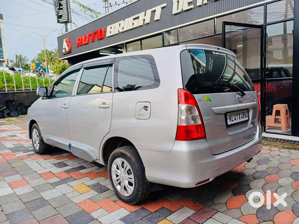 Toyota Innova 2.5 Gx (diesel) 7 Seater Bs Iv, 2012, Diesel