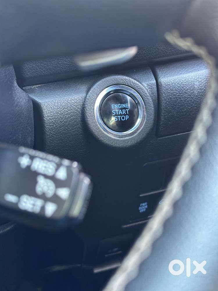 Toyota Fortuner 2018 Diesel 90000 Km Driven With Service Record