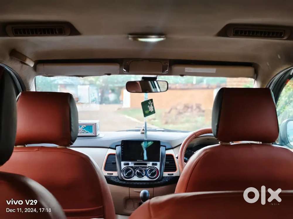 Toyota Innova Diesel 2010