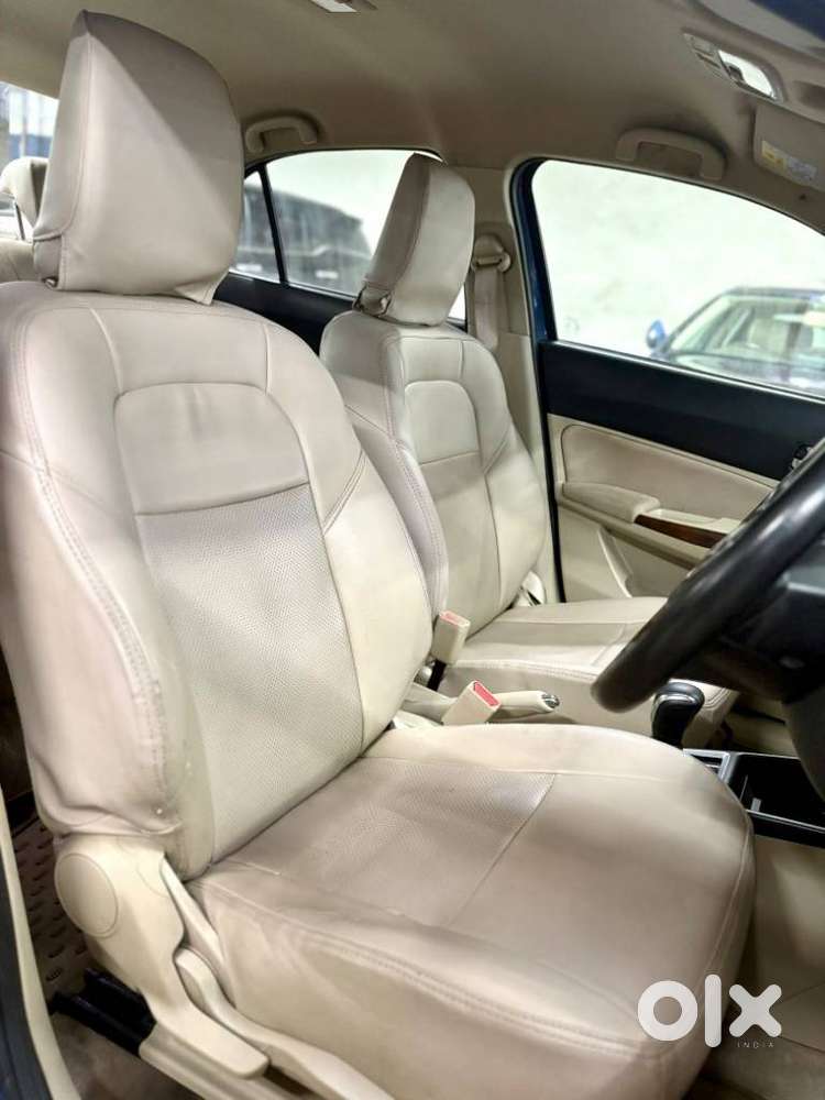 Maruti Suzuki Dzire 1.2 Zxi Plus Amt, 2017, Petrol