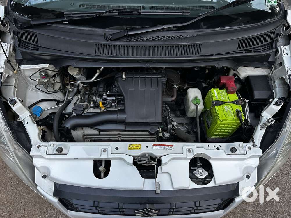 Maruti Suzuki Ritz Vxi, 2011, Petrol