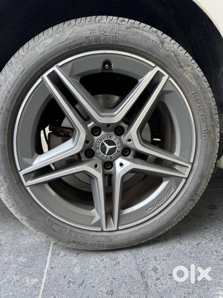 Mercedes E220d Exclusive Edition With Amg Alloys