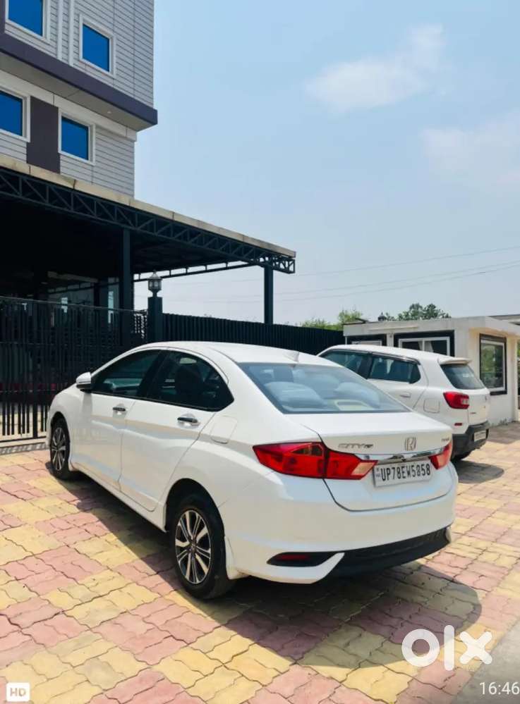Honda City Petrol 2017 Variant