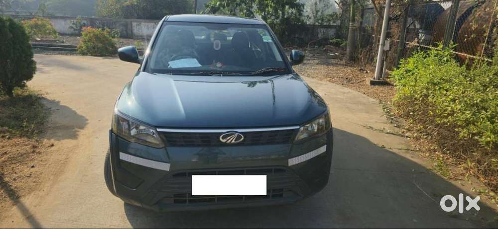 Mahindra Xuv300 W4
