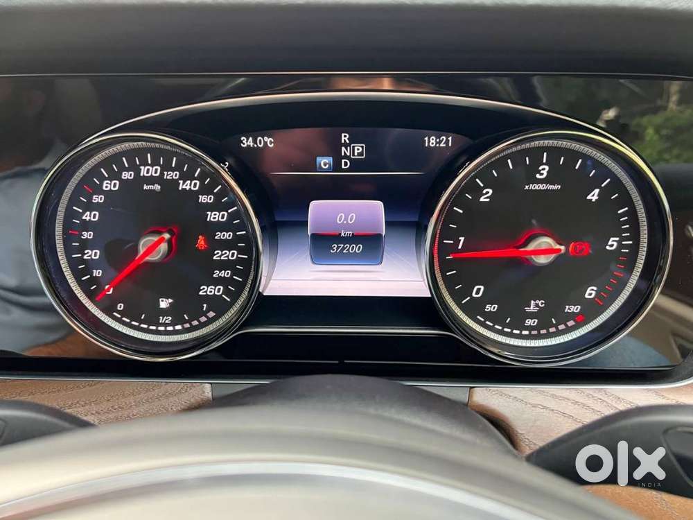 Premium Mercedes E220d Diesel Auto2017 Genuine 37k Km Top Condition