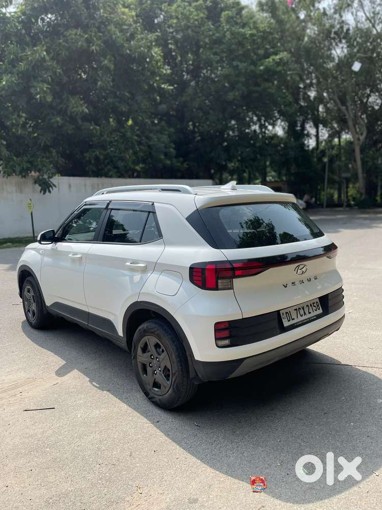 Hyundai Venue S 1.2 Petrol, 2024, Petrol