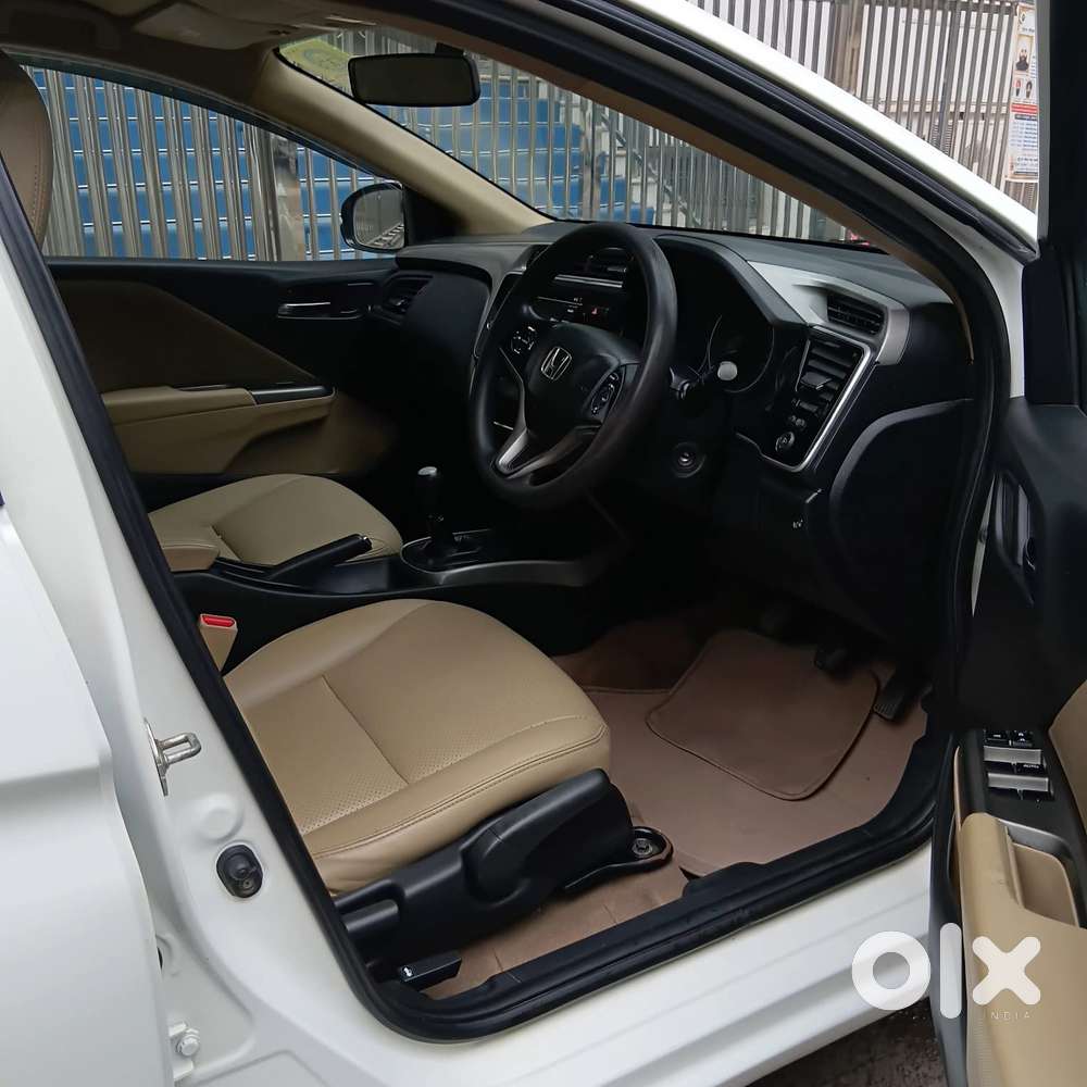 Honda City V Mt Exclusive, 2016, Petrol