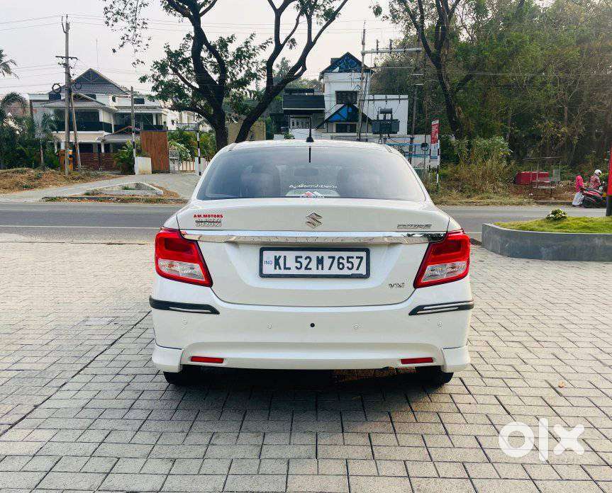 Maruti Suzuki Swift Dzire 1.2 Vxi Bsiv, 2018, Petrol