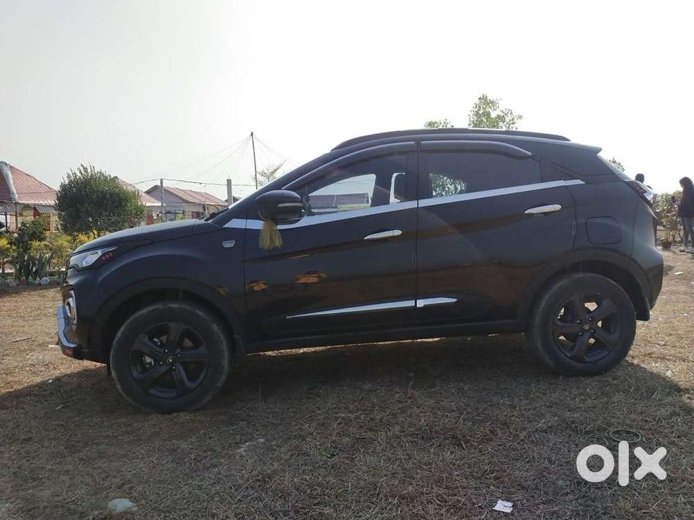 Tata Nexon 2022 Petrol Mint Condition 1st Owner Self Driven Car
