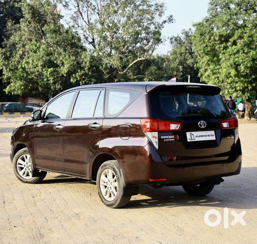 Toyota Innova Crysta [2020-ongoing] 2.4 Gx At 7 Str, 2021, Diesel