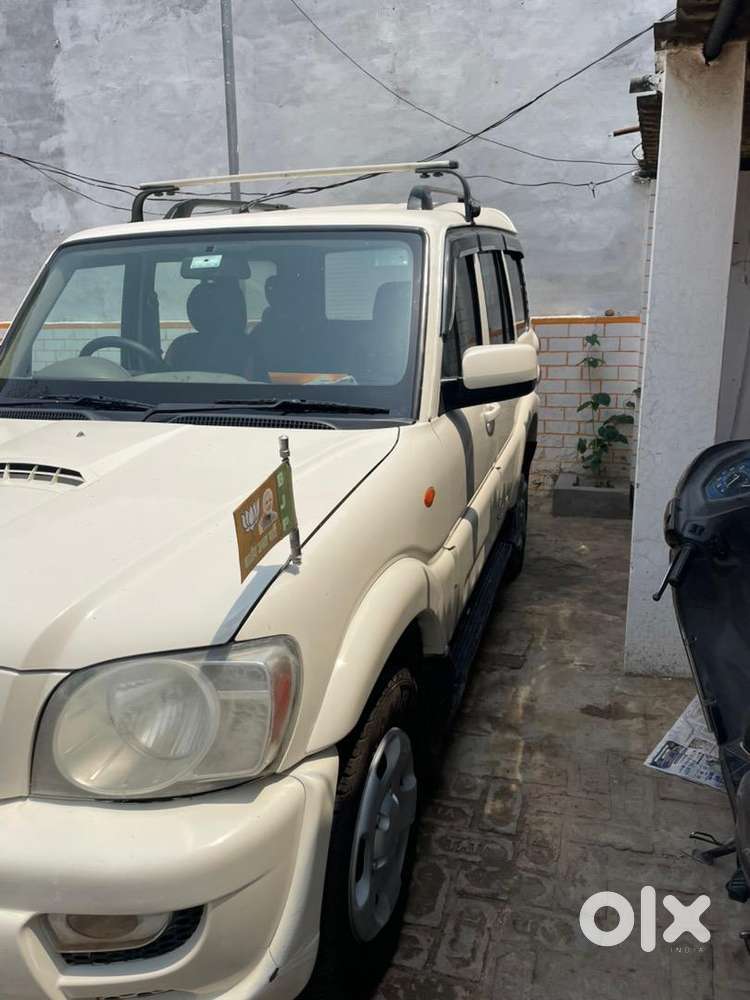 Mahindra Scorpio 2014 Diesel Well Maintained