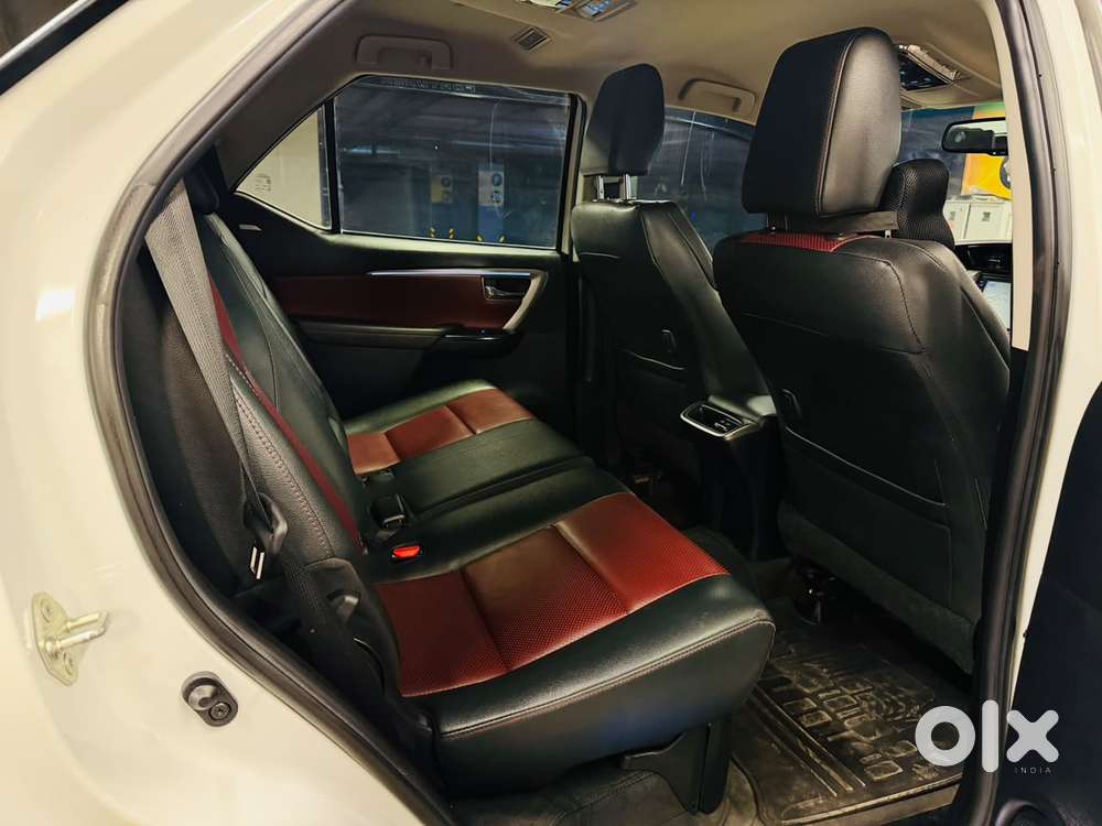 Toyota Fortuner Legender 4x2 At 2.8, 2023, Diesel