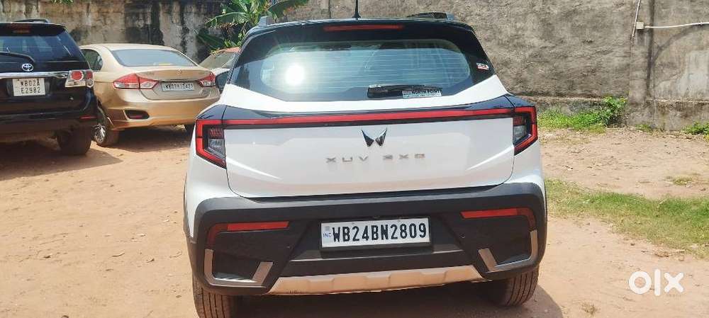 Mahindra Xuv 3xo Ax5 Pm Mt, 2024, Diesel