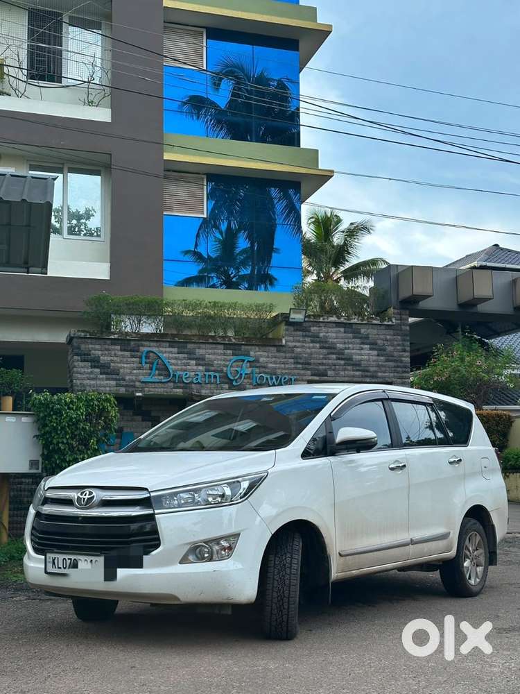 Toyota Innova Crysta 2018 2.8 G Automatic