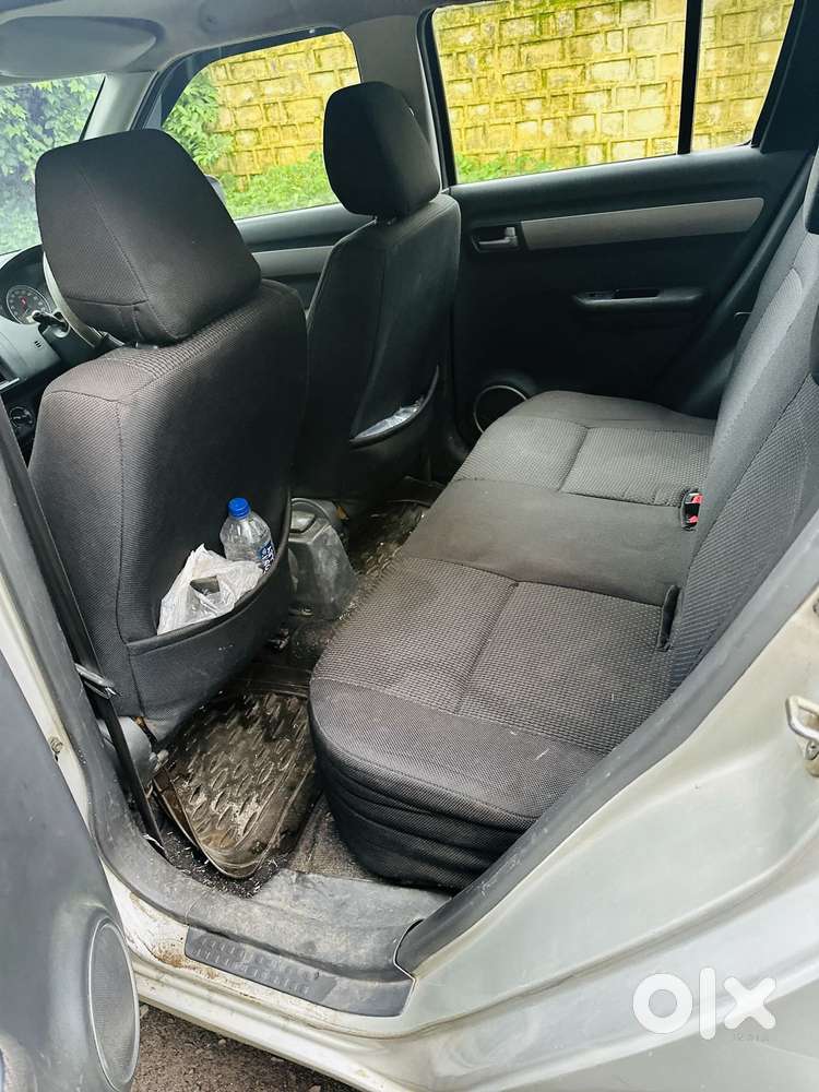Maruti Suzuki Swift 1.3 Vxi, 2005, Petrol
