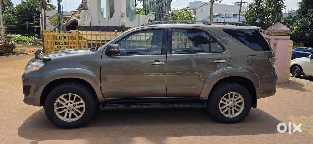 Toyota Fortuner 3.0 4x2 Automatic, 2014, Diesel