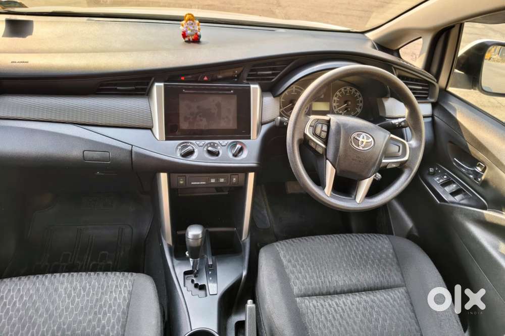 Toyota Innova Crysta [2016-2020] 2.4 Gx At 8 Str, 2021, Diesel