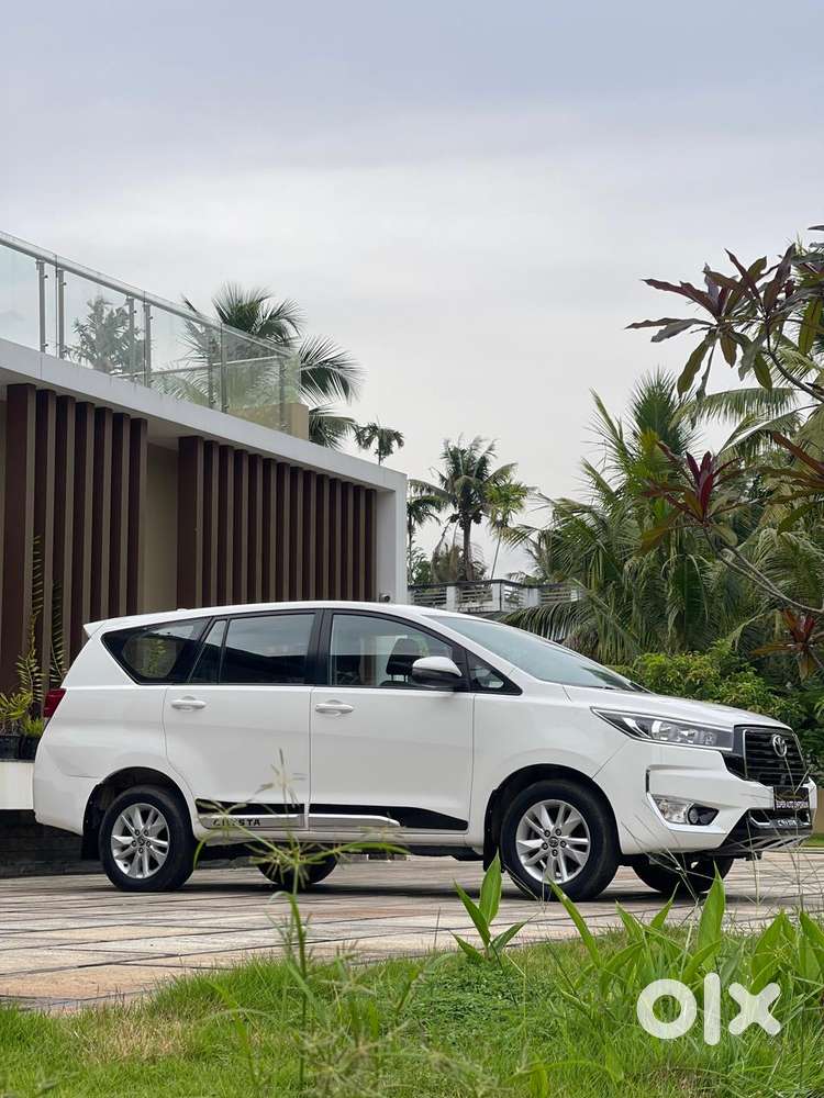Toyota Innova Crysta 2.4 Gx Mt, 2018, Diesel