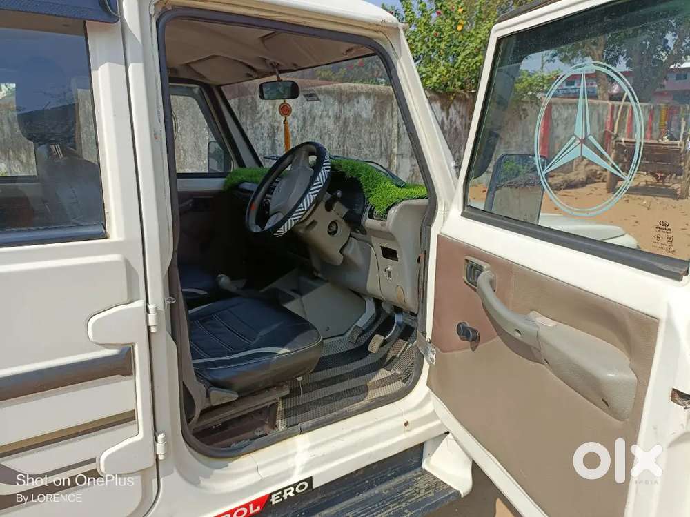 Mahindra Bolero 2012