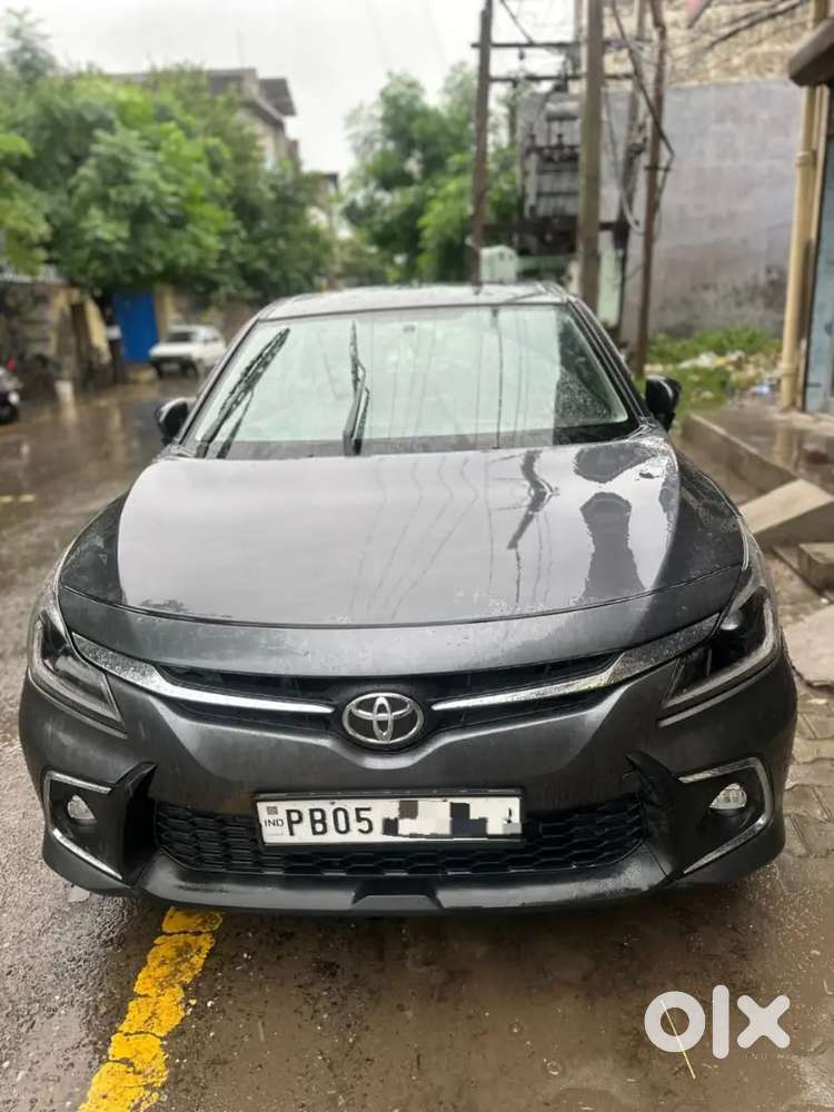 Toyota Glanza Automatic 2024 Petrol