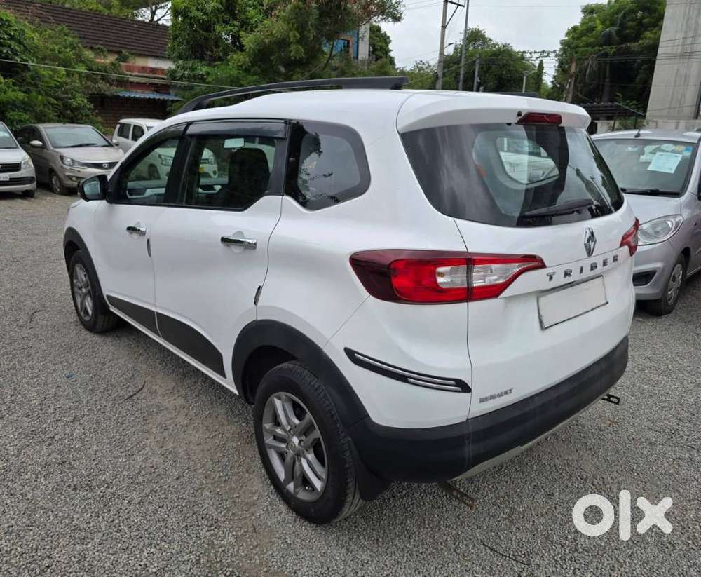 Renault Triber Rxz Easy-r Amt Dual Tone, 2022, Petrol
