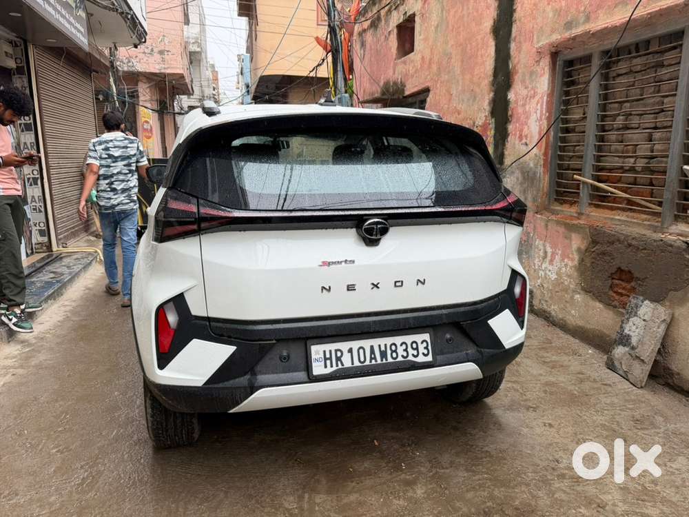 Tata Nexon Petrol Manual 2025