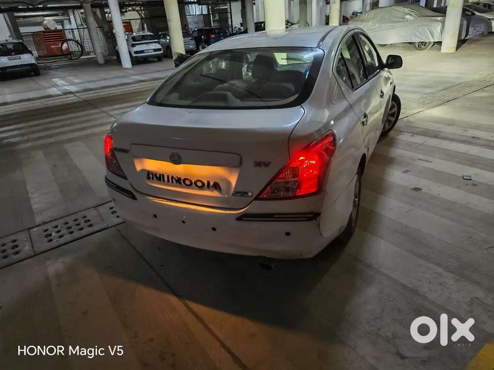 Nissan Sunny Diesel 2012