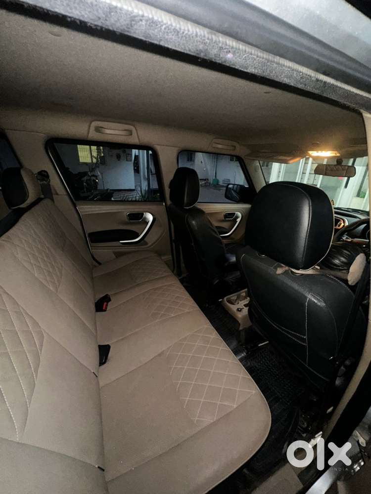 Mahindra Tuv 300 2019