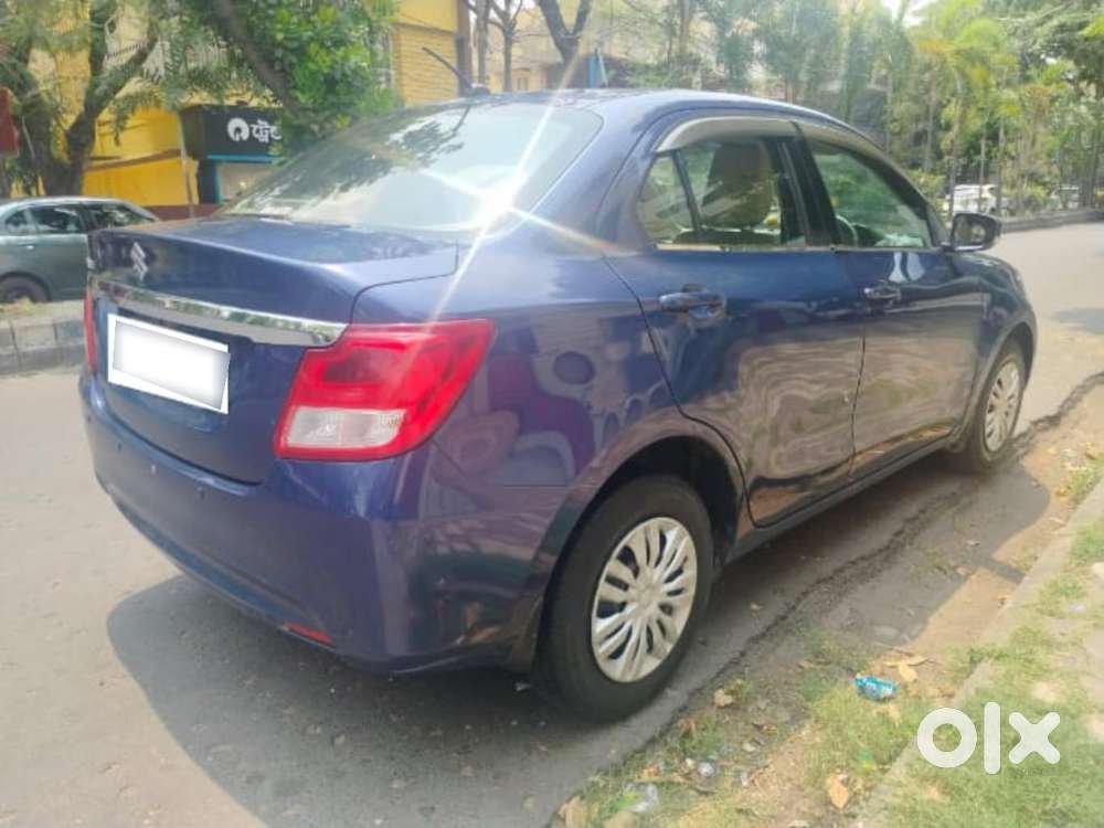 Maruti Suzuki Dzire 1.2 Vxi Amt, 2017, Petrol