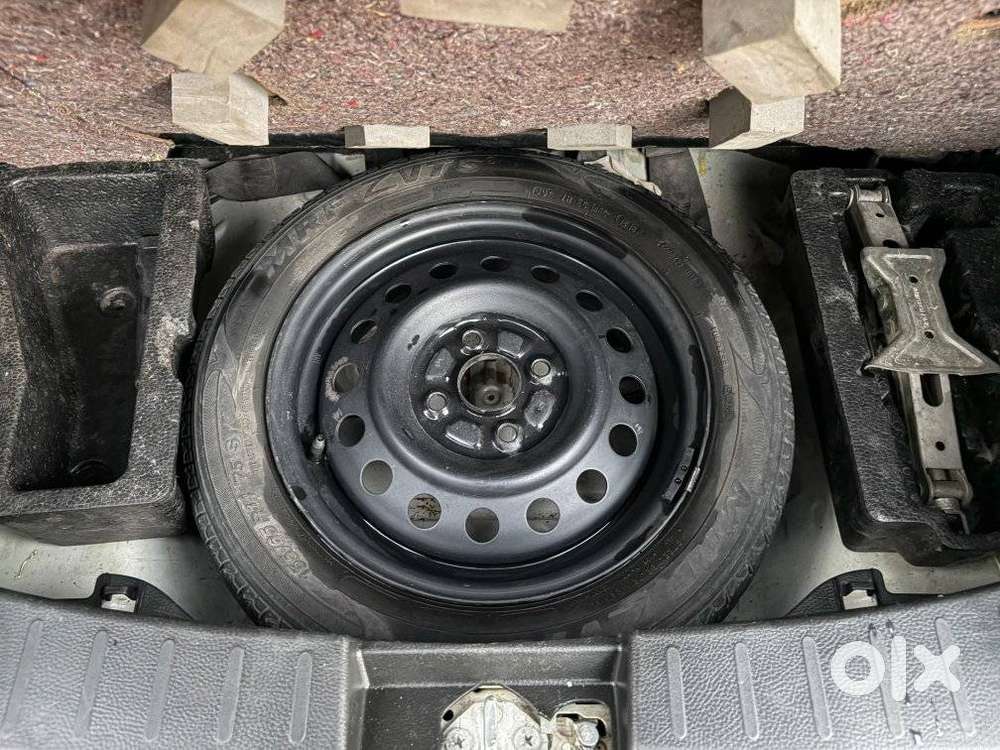 Maruti Suzuki Wagon R Vxi Amt1.2, 2017, Petrol