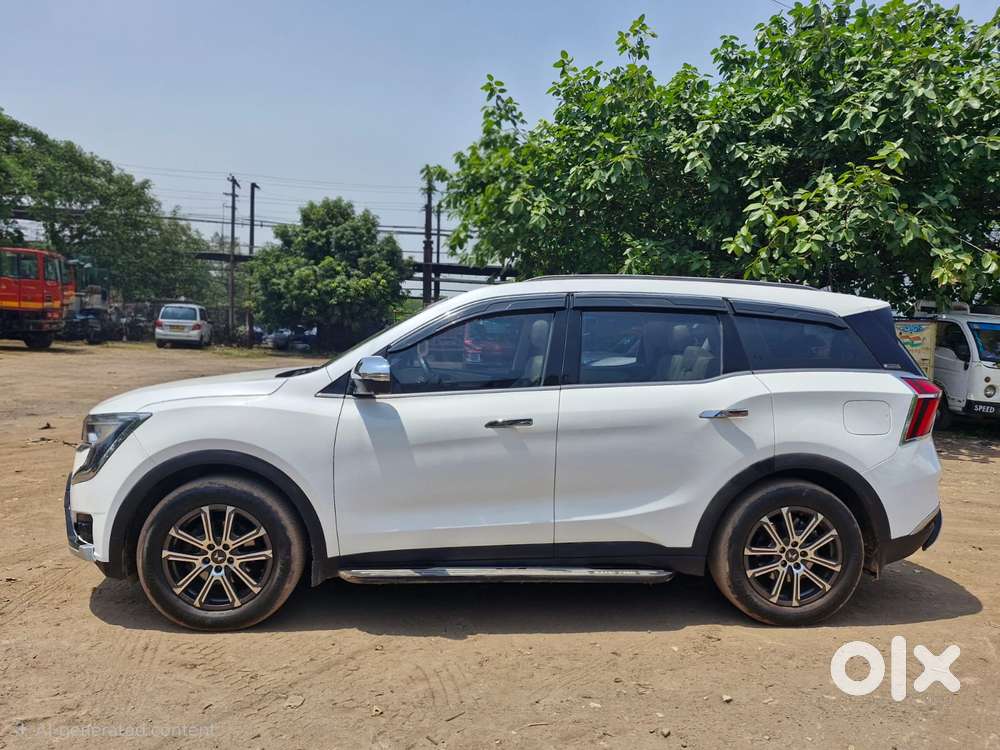 Mahindra Xuv700 2.2 Ax 7 Diesel At Luxury Pack Str, 2023, Diesel