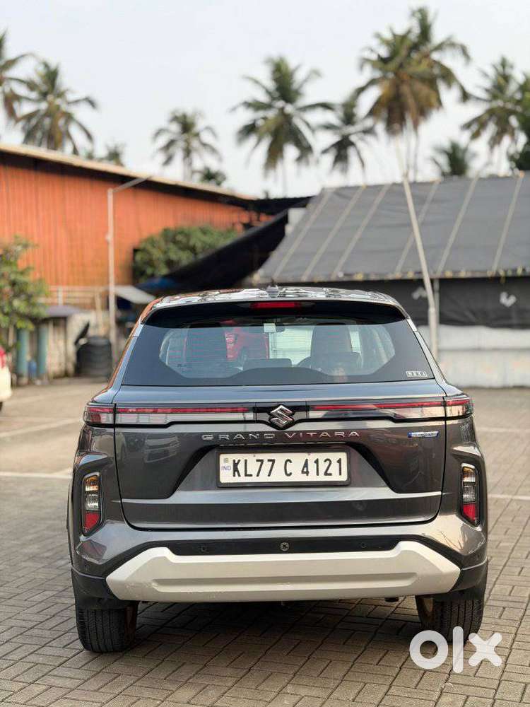 Maruti Suzuki Grand Vitara, 2022, Petrol