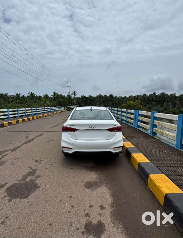 Hyundai Verna Petrol Manual 2017