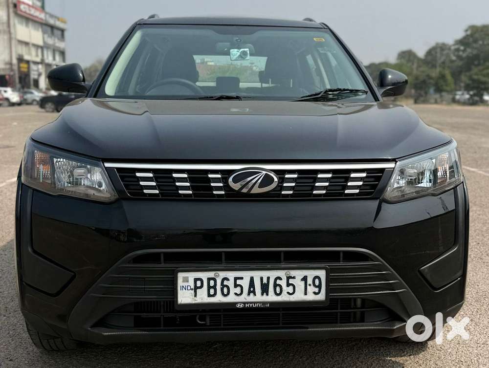 Mahindra Xuv300 W6, 2019, Petrol