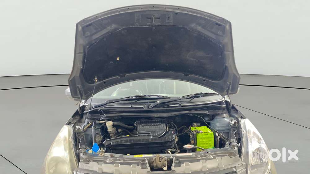 Maruti Suzuki Swift 1.2 Lxi (o), 2017, Petrol