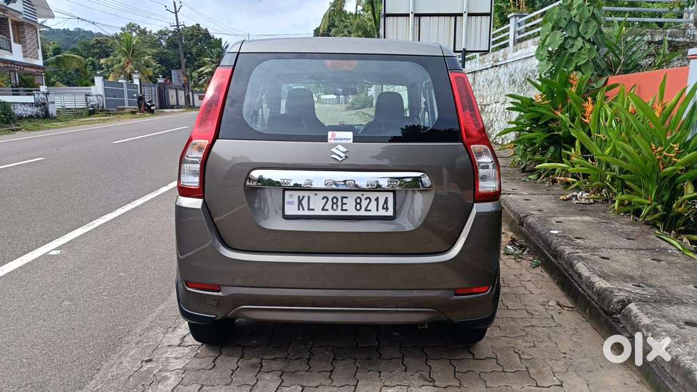 Maruti Suzuki Wagon R Vxi, 2022, Petrol