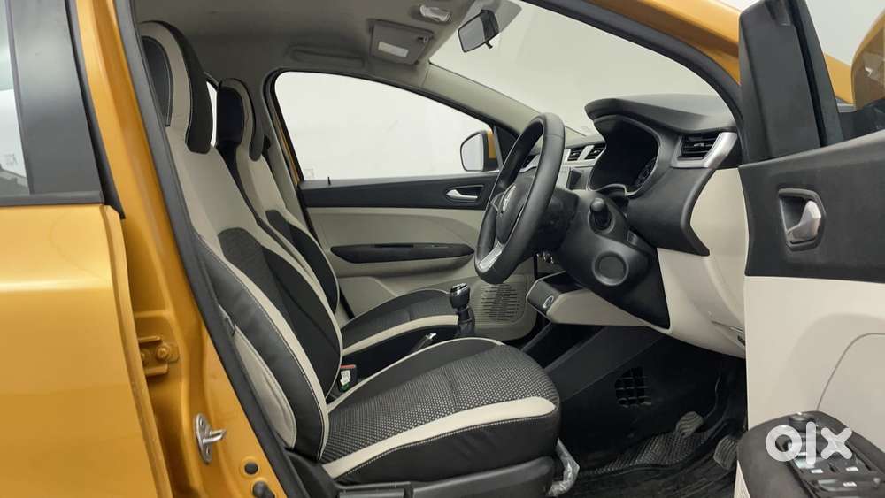 Renault Triber Rxz, 2019, Petrol