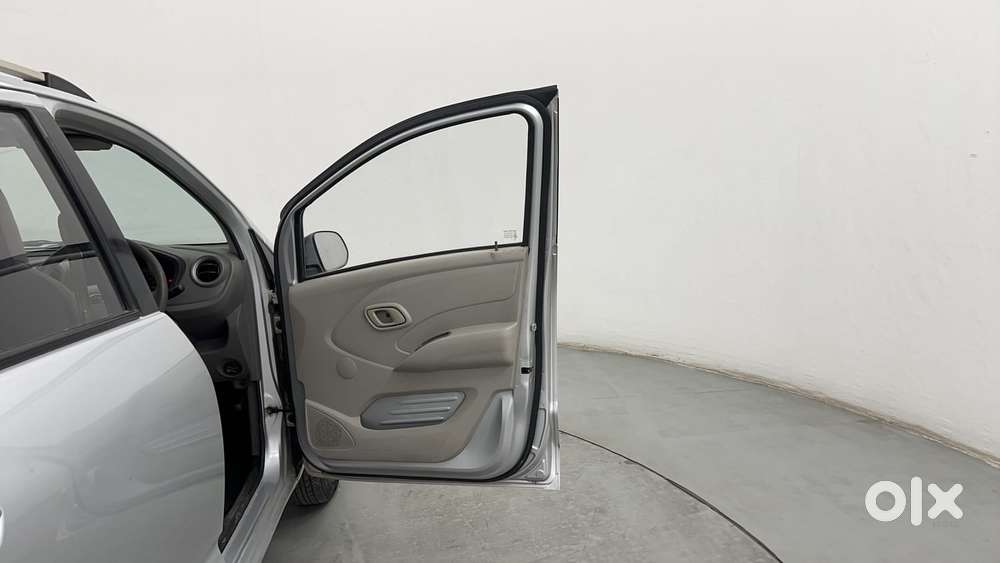 Datsun Redigo T Option, 2017, Petrol
