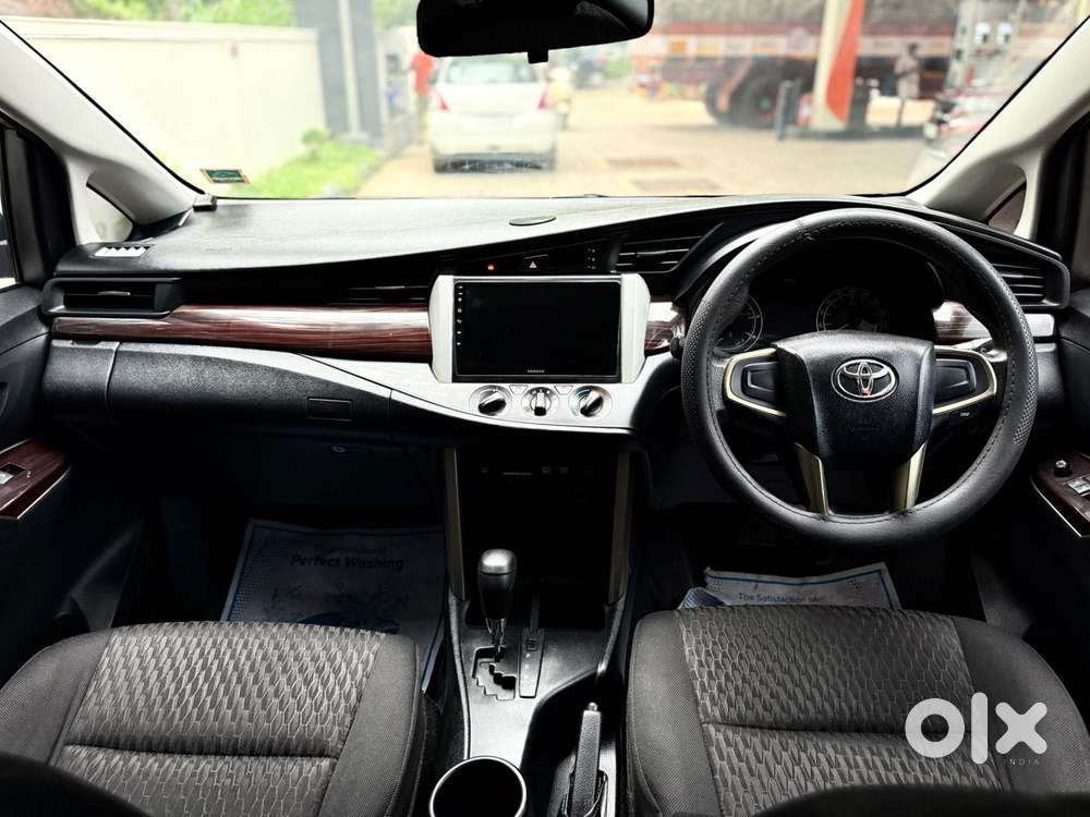 Toyota Innova Crysta 2.8 Gx At 7 Str, 2017, Diesel