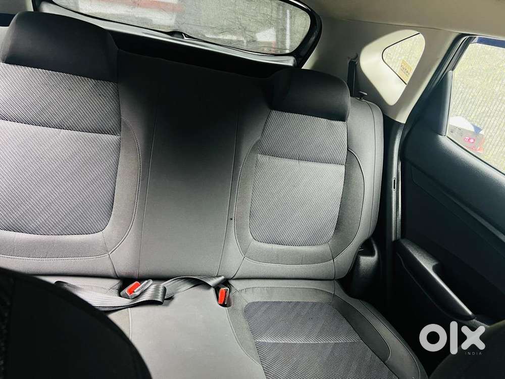 Kia Petrol 2023 Manual 29500 Km Driven